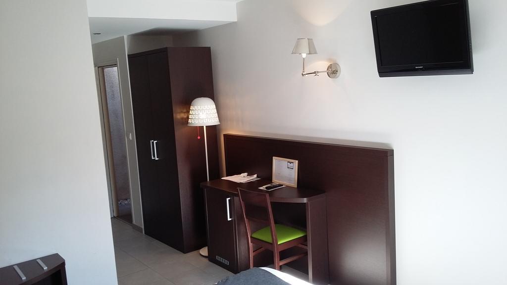 L'Esplan Hotel Saint-Paul-Trois-Châteaux Kamer foto
