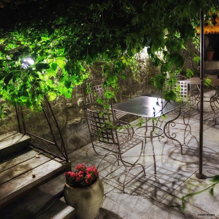 L'Esplan Hotel Saint-Paul-Trois-Châteaux Buitenkant foto