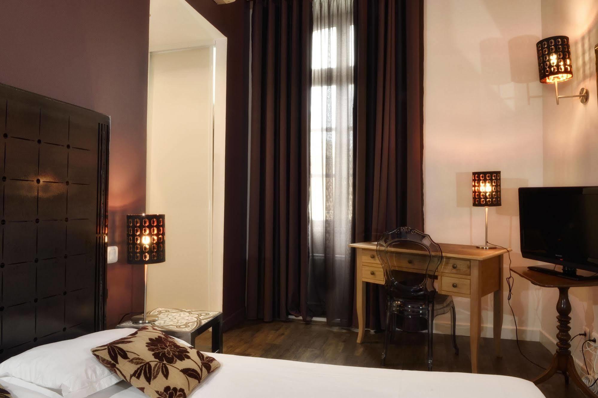 L'Esplan Hotel Saint-Paul-Trois-Châteaux Buitenkant foto